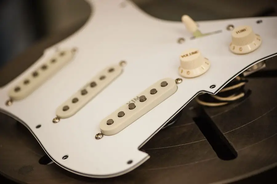 Best Strat Pickups For Your Guitar