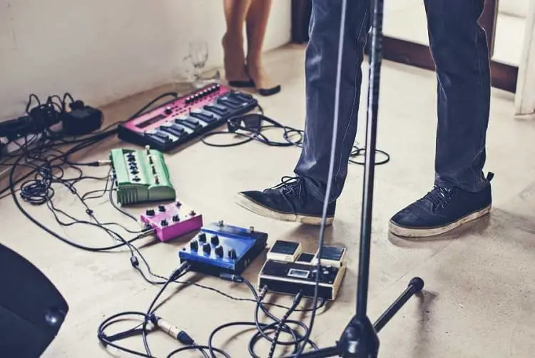 Using Vocal Effects Pedals