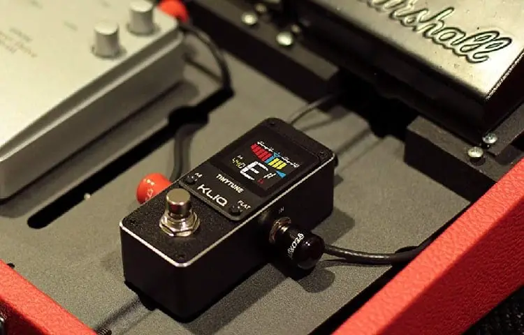 pedal tuner guitar