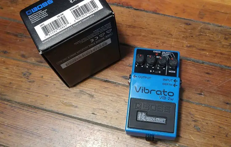 vibrato pedal with box